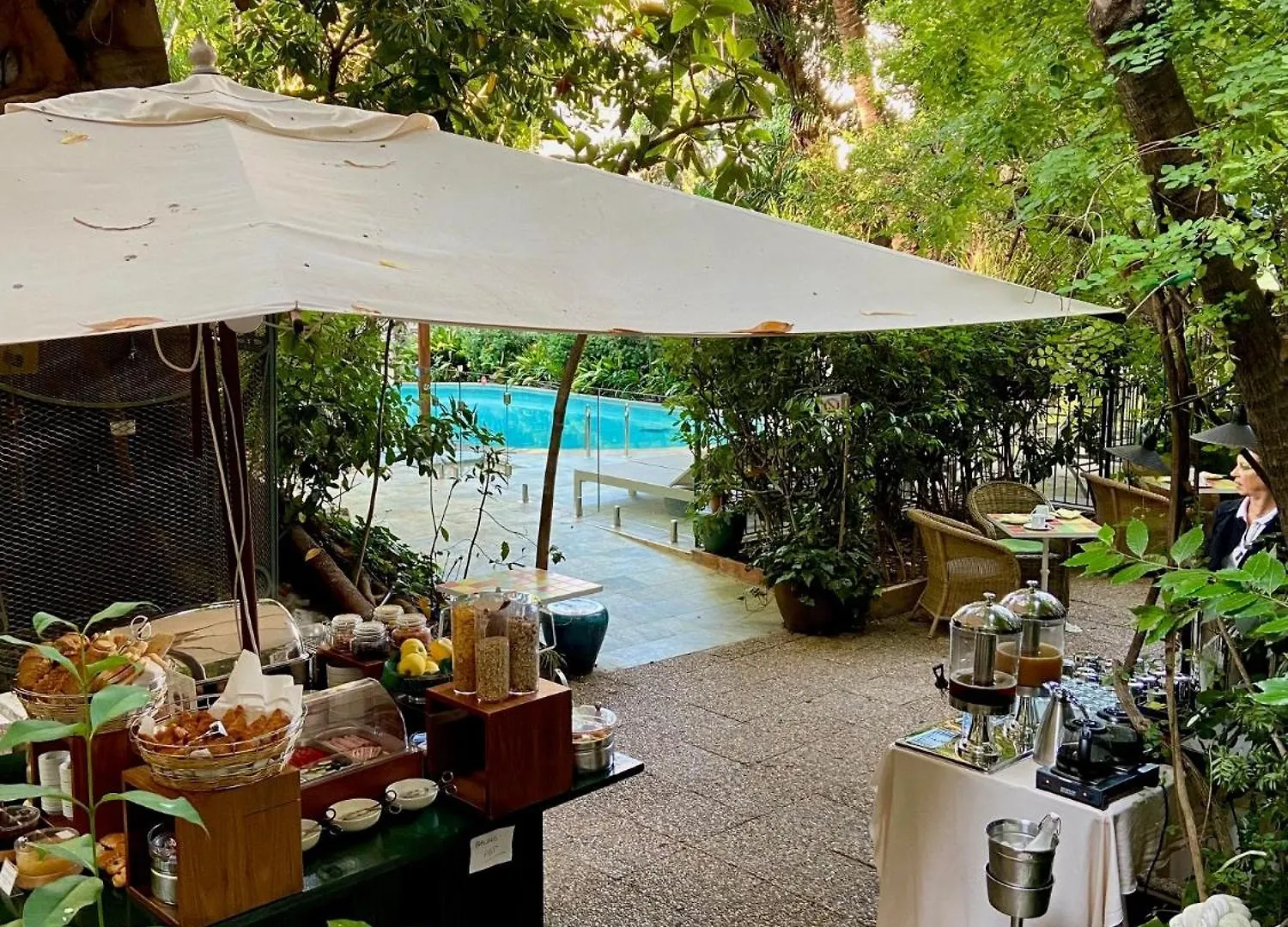 Le Windsor, Jungle Art Hotel Nice