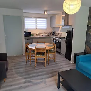 Proche Centre, Cotes De Granit Rose Apartamento