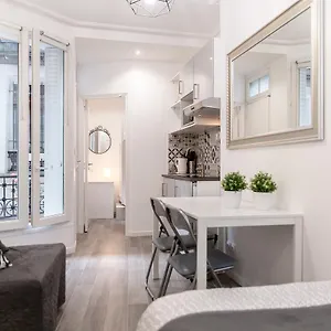  Apartment Montmartre Matisse Frankreich