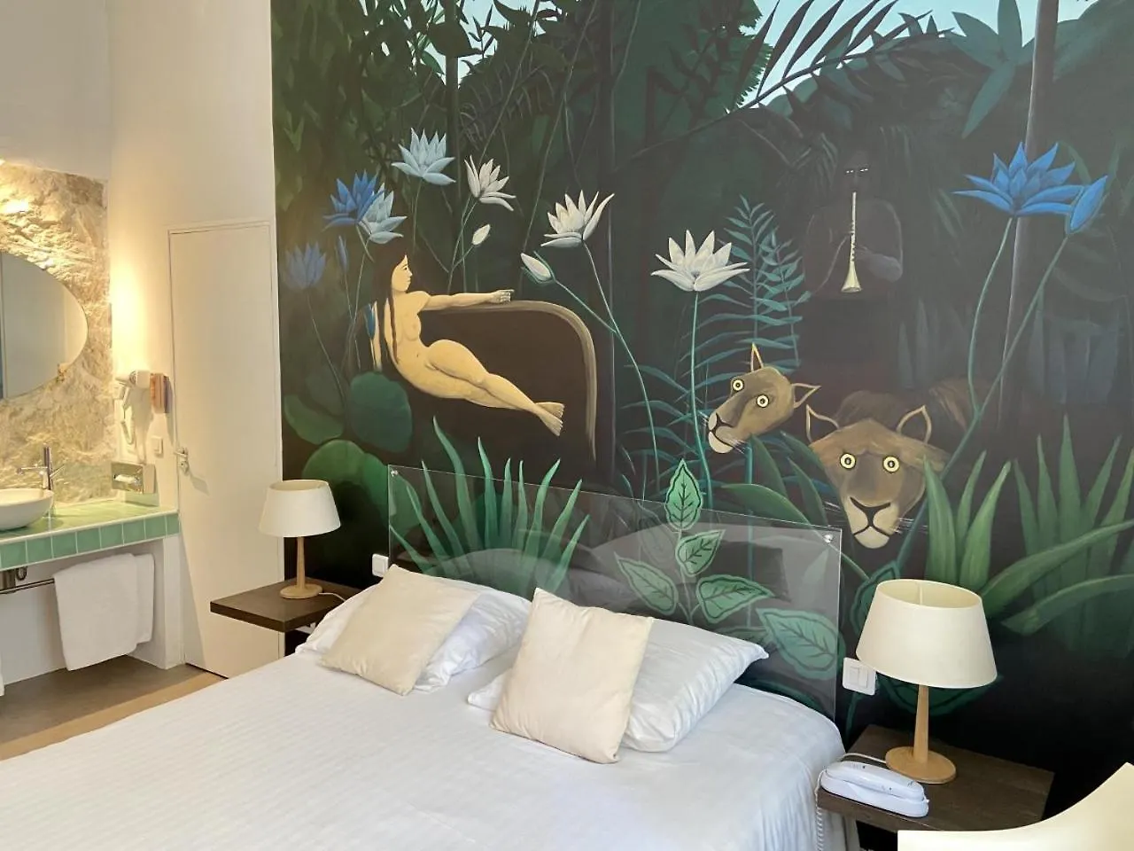 ****  Le Windsor, Jungle Art Hotel Nice France