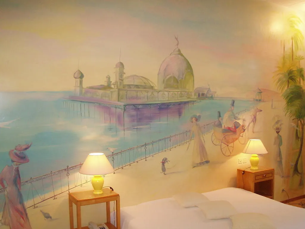****  Le Windsor, Jungle Art Hotel Nice France