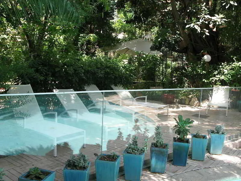 Le Windsor, Jungle Art Hotel Nice